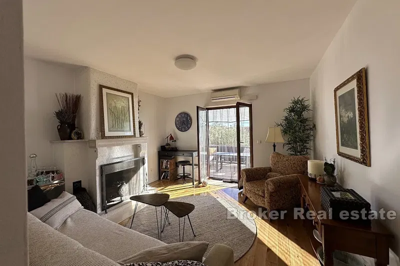 One-bedroom apartment with a sea view – 2