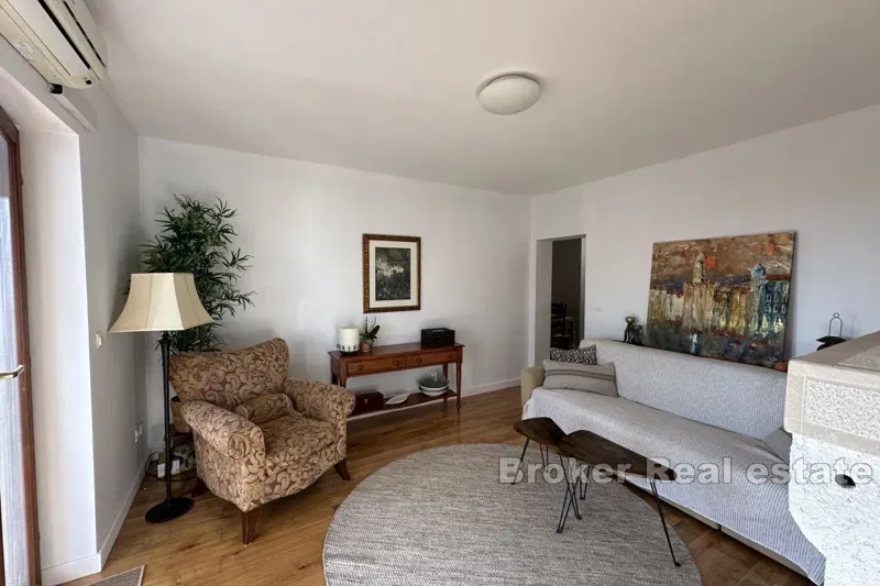 One-bedroom apartment with a sea view – 3