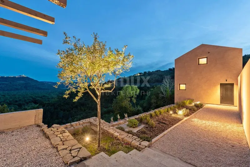 ISTRIA, MOTOVUN - Wyjątkowa willa designerska – 3