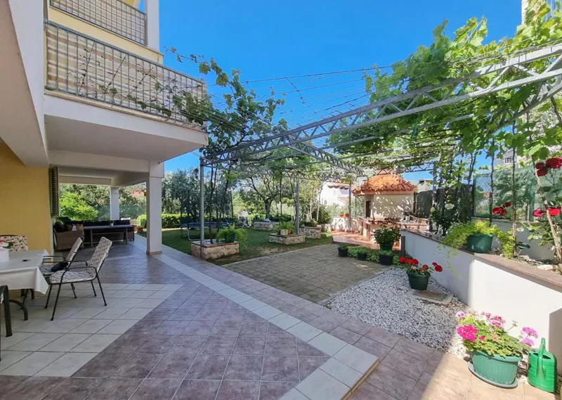 Apartmajska hiša blizu morja, Šibenik-Žaborić – 3