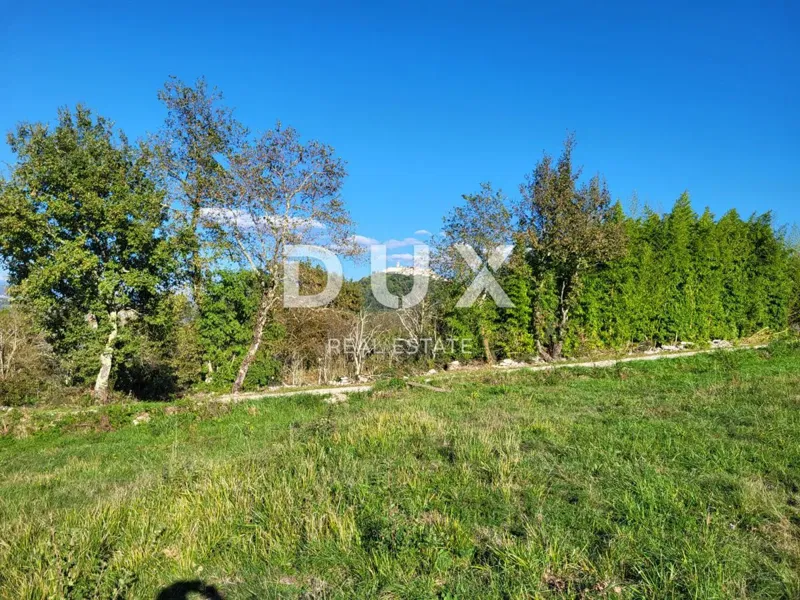 ISTRIA, MOTOVUN - Complex of construction and agricultural land with a view of Motovun – 2