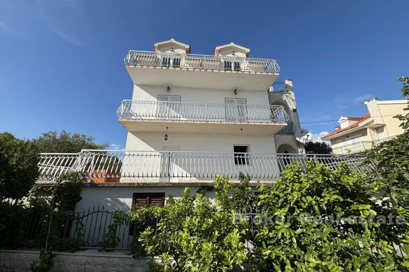 Spacious house with a sea view – 2