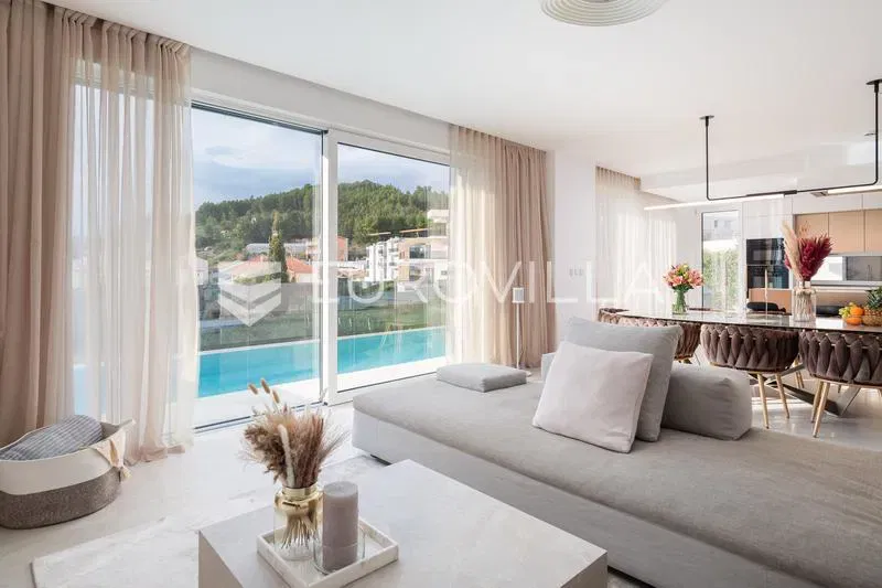 Podstrana, luxury villa with pool and spa area – 2