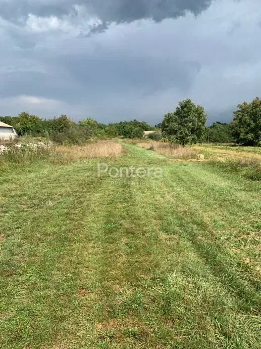 Terreno Režanci, Svetvinčenat, 3.000m2 – 3