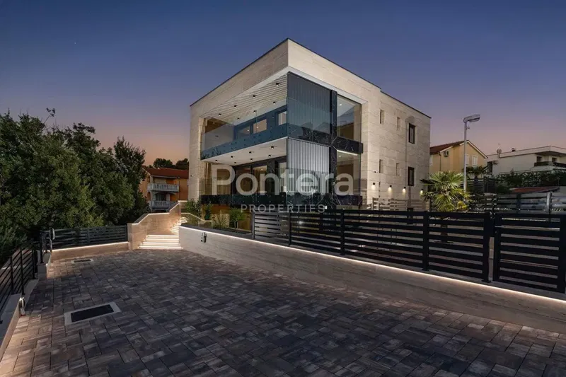 Appartamento/appartamento Malinska, Malinska-Dubašnica, 132,69m2 – 3