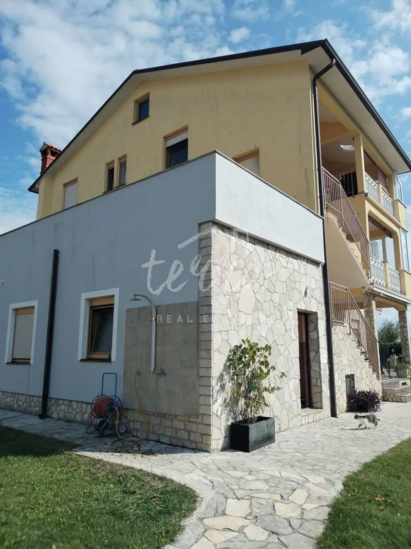 Dom Labin – 2