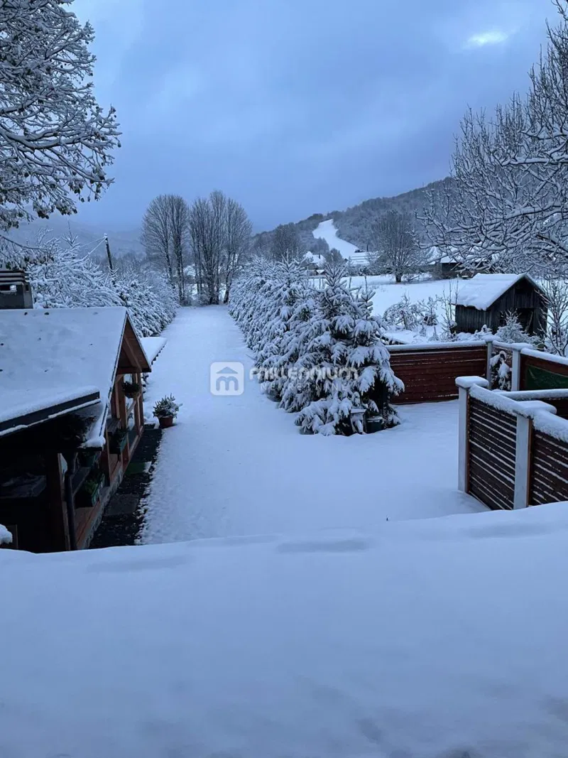 Gorski Kotar, Mrkopalj, 305m2, kuća s terasom i saunom – 3