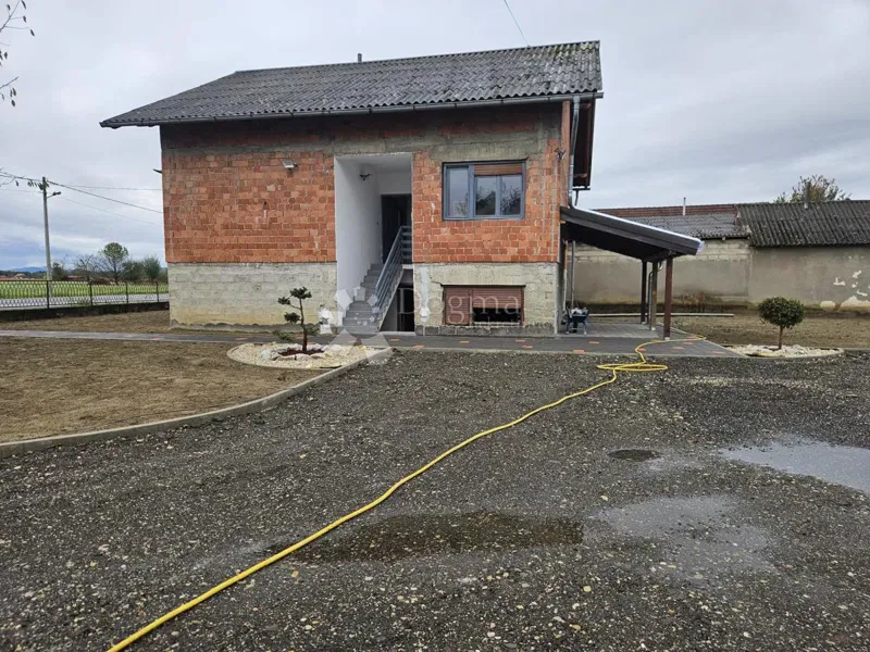 Hiša Šemovec, Trnovec Bartolovečki, 100m2