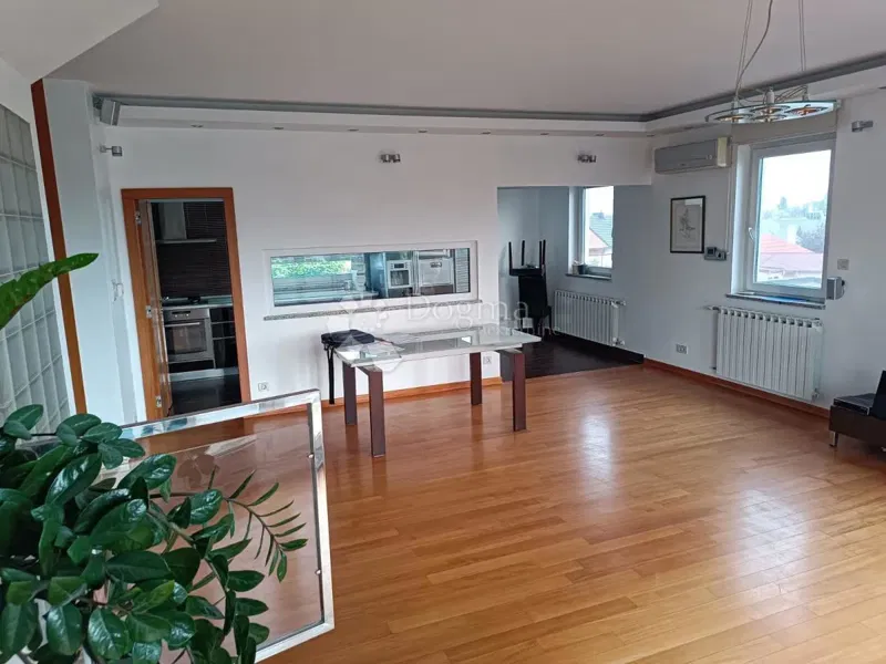 Flat Srebrnjak, Maksimir, 192m2 – 2