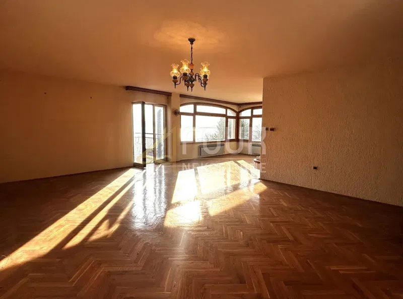 House Opatija - Centar, Opatija, 302,31m2 – 3