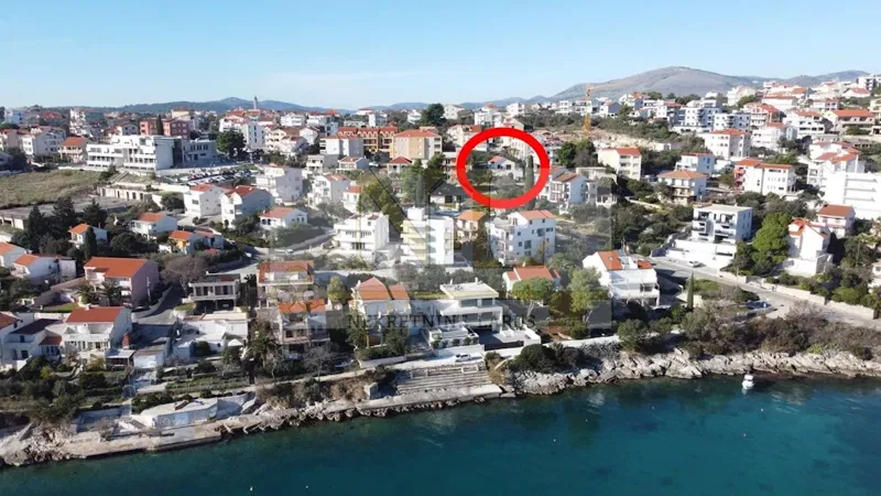 Luxury penthouse with roof terrace, S3, 100 m from the sea – 3