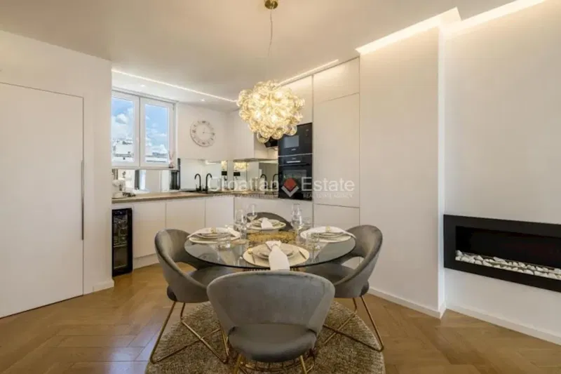Varoš – Két szobás, modern, újonnan felújított lakás eladó – 3