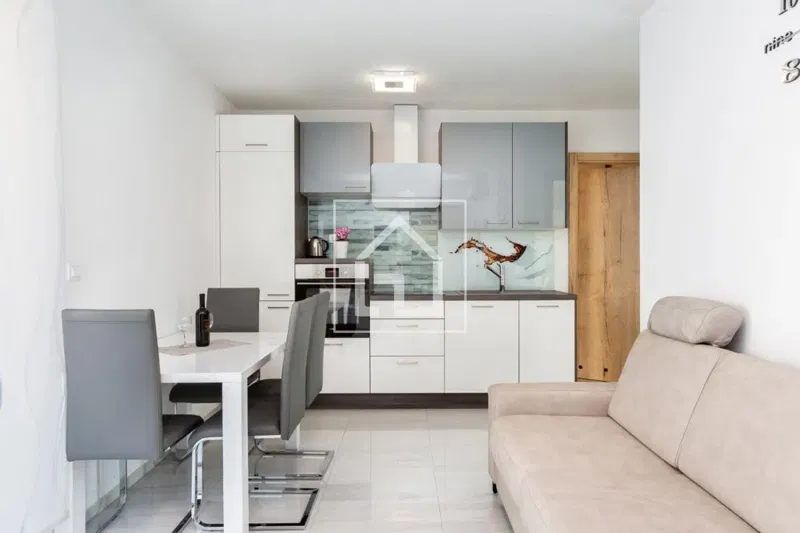 Apartment Medulin, first row to the sea, 2 bedrooms, new price ! – 3