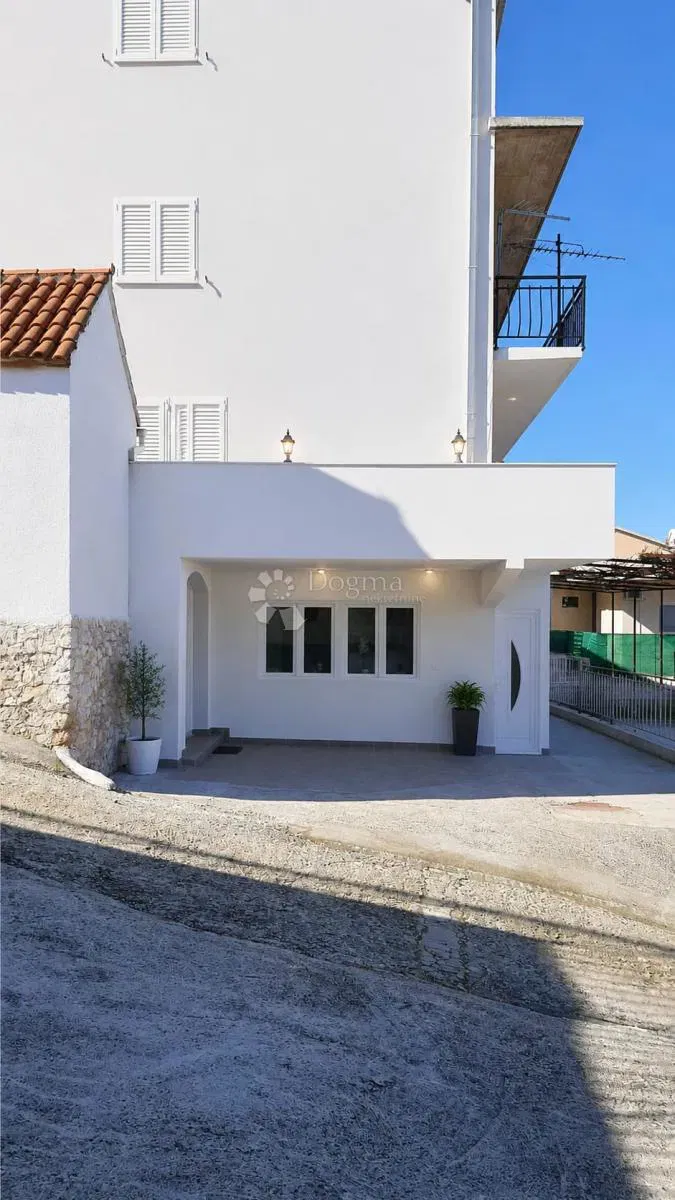 Ház Mastrinka, Trogir - Okolica, 489m2 – 2