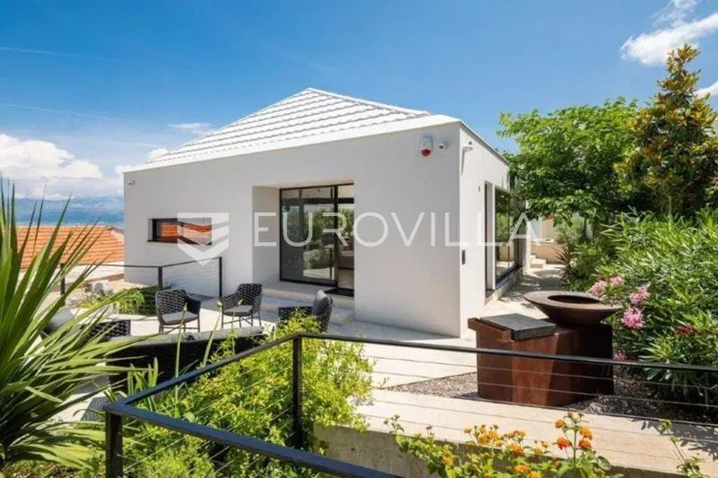 The island of Brač, Sutivan - a modern villa with a beautiful view – 3