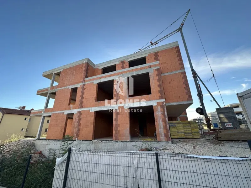 Comfortable with a beautiful view of the sea and three bedrooms in Novigrad – 2