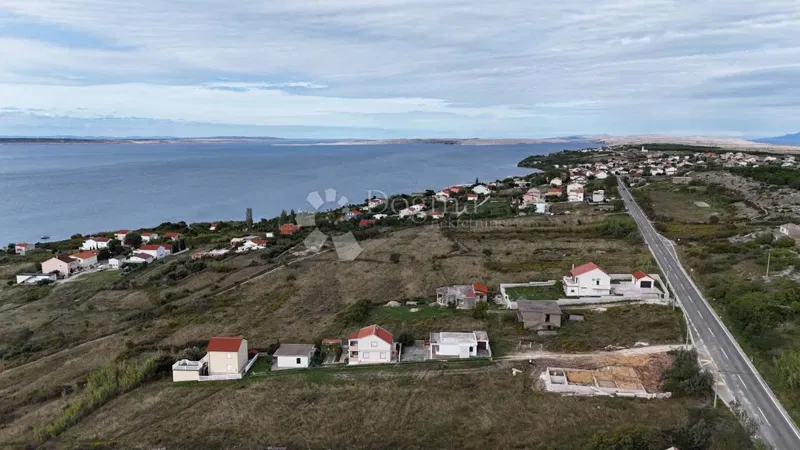 Land Rtina, Ražanac, 2.500m2 – 2