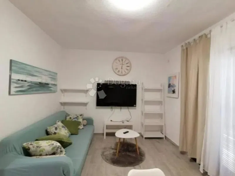 Flat Primošten, 60m2 – 2