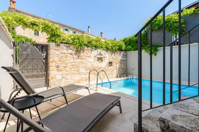 Casa a schiera in pietra d'Istria con piscina – 3