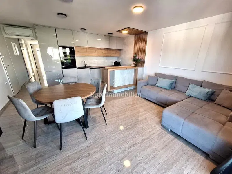 Appartamento con piscina in posizione prestigiosa! – 2