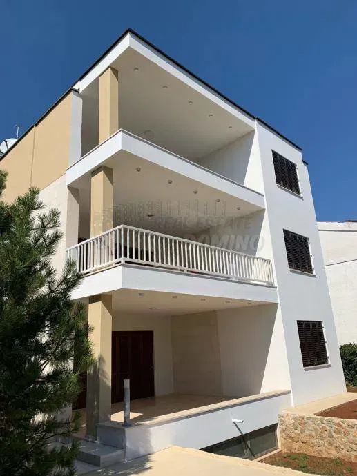 Dom Krk – 3