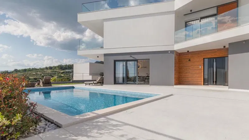 Villa di lusso con piscina e vista mare – 3