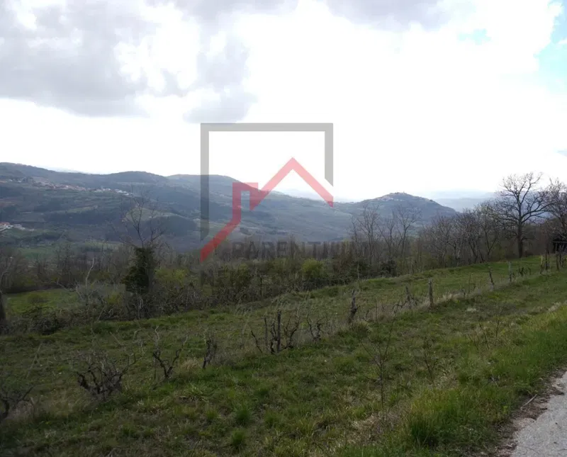 Działka Motovun – 2