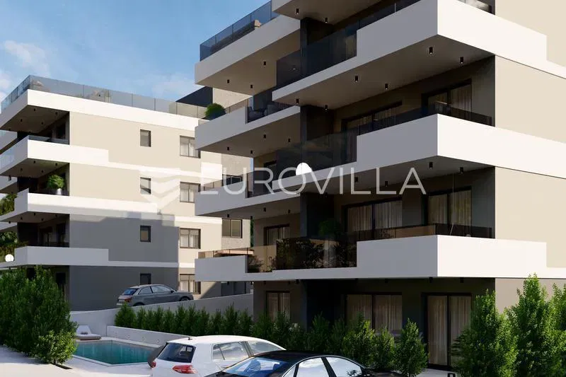 Čiovo, Okrug Gornji, three-room apartment with a balcony and two parking spaces – 2