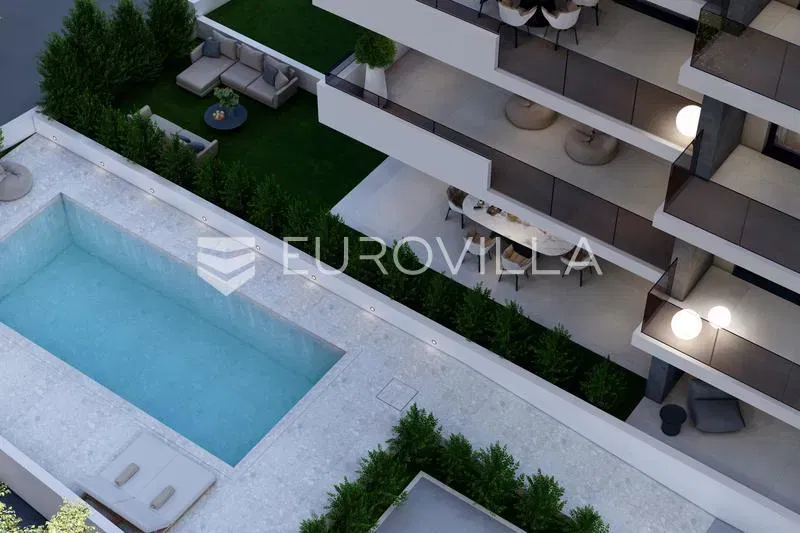 Čiovo, Okrug Gornji, three-room apartment with a balcony and two parking spaces – 3