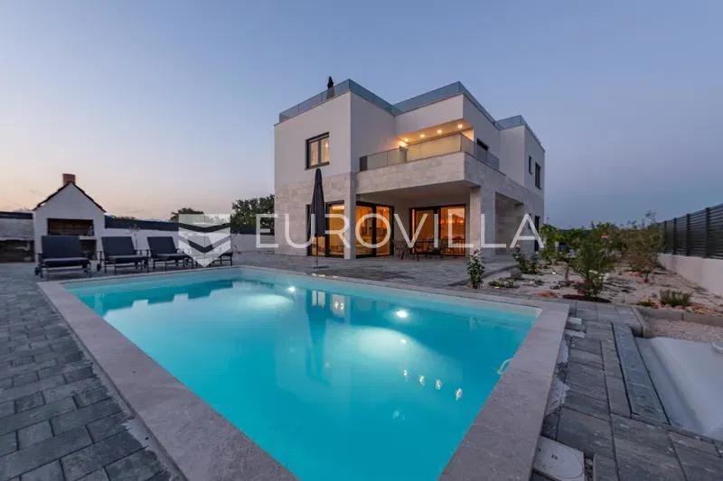 Casa Nin – 2