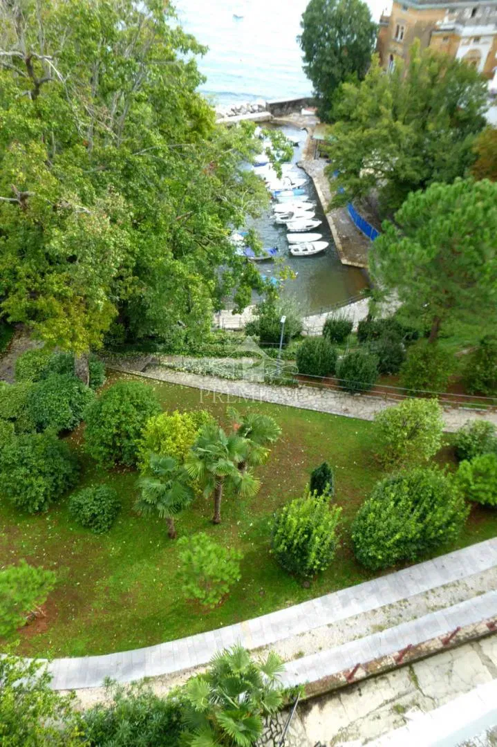 APARTMENT IN OPATIJA VILLA NEAR THE PROMENADE, CENTER – 3