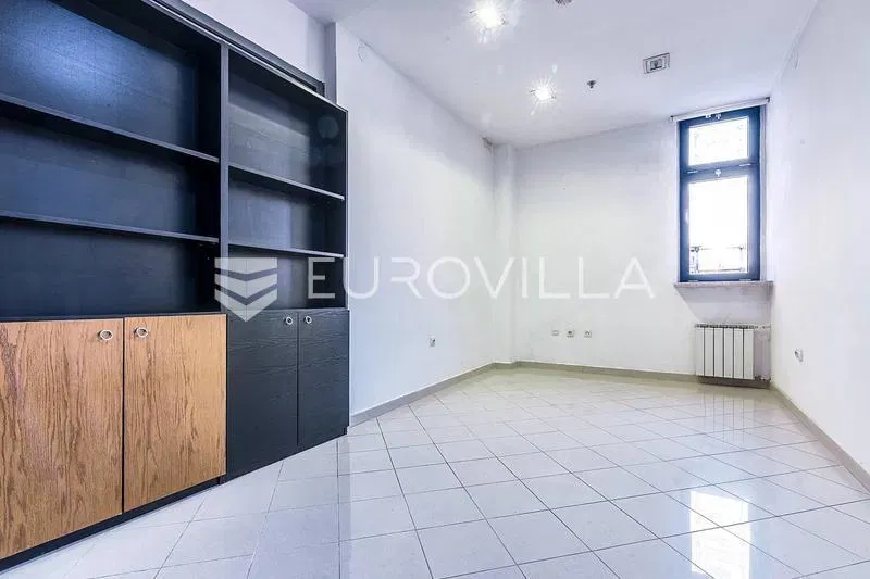 Zagreb, Martićeva street, business premises/office, 25.55 m² – 2