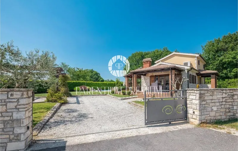 Detached House on the Edge of the Village – 3