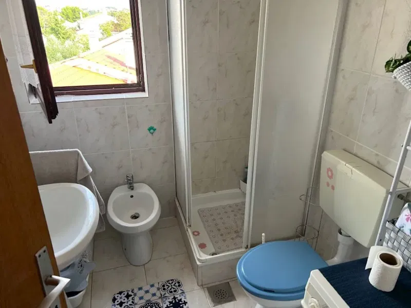 KRK! APARTMENT WITH TWO BEDROOMS ON THE SECOND FLOOR WITH SEA VIEW! NEAR THE BEACH! – 3
