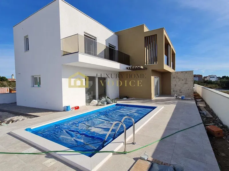 House Srima – 2