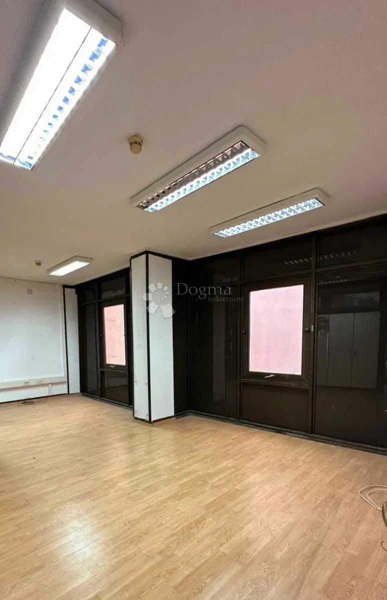 Business premise Centar, Rijeka, 16m2 – 3