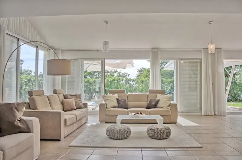 Umag, surroundings, villa with pool, first row to the sea – 2