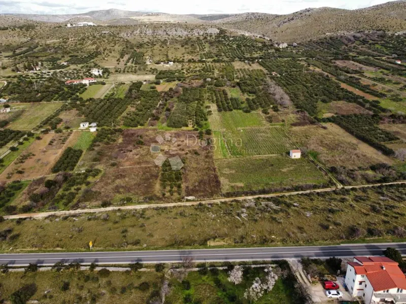 Föld Donje Polje, Šibenik - Okolica, 2.506m2 – 2