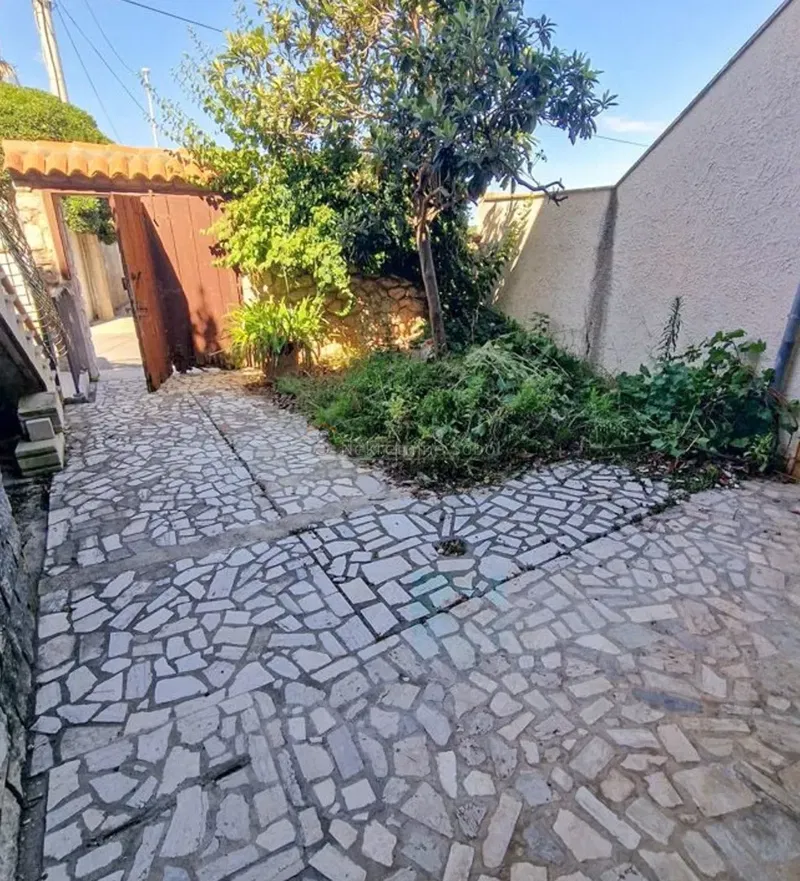 Üzlethelyiség Mali Lošinj – 2