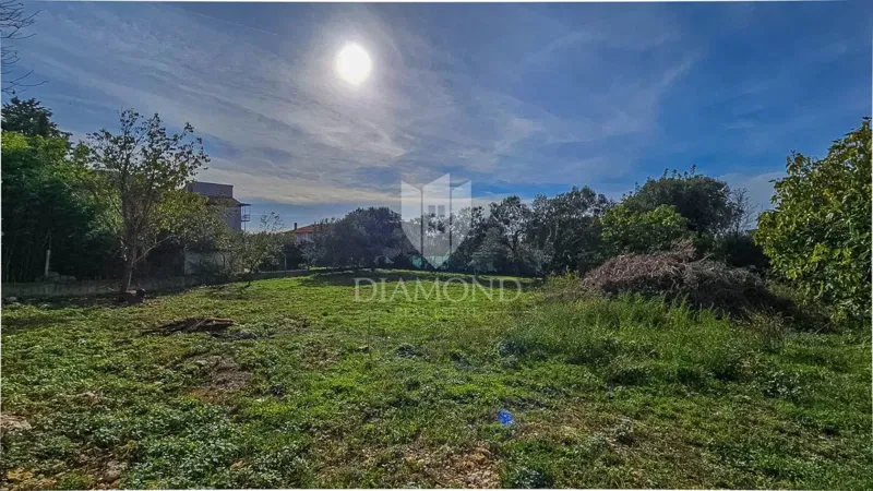 Terreno edificabile con progettazione concettuale, Medolino! – 2