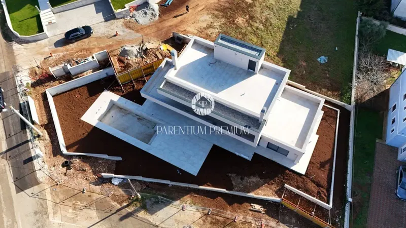 An impressive villa with rich content and a beautiful view of the sea – 2