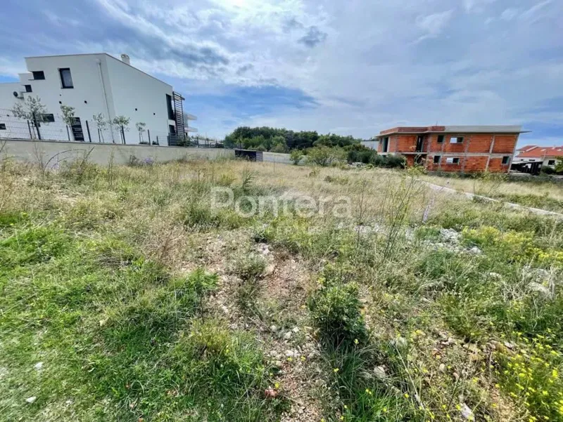 Terreno Punat, 595m2 – 3