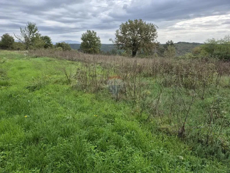 Działka Tinjan – 3