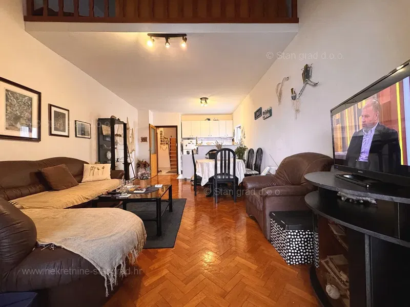 Krk, apartment in a high attic with a view of the sea! – 2