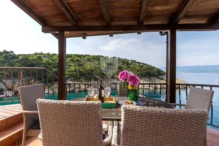 Krk, Casa Unica sul Mare – 2