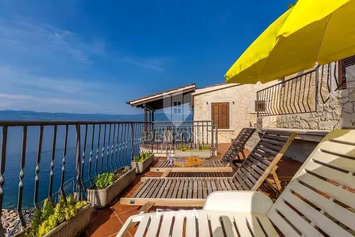Krk, Casa Unica sul Mare – 3