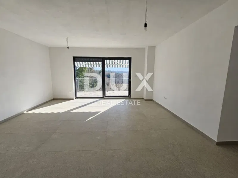 ISTRIA, PARENZO, DINTORNI - Appartamento con 3 camere da letto al primo piano con terrazza sul tetto – 2