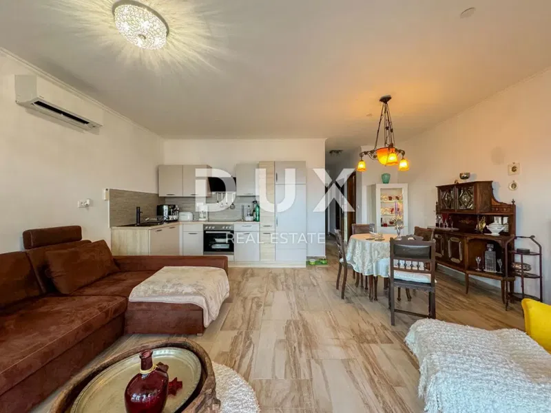 OPATIJA, KÖZPONT - kényelmes apartman medencével, terasszal és kiváló kilátással a tengerre – 2