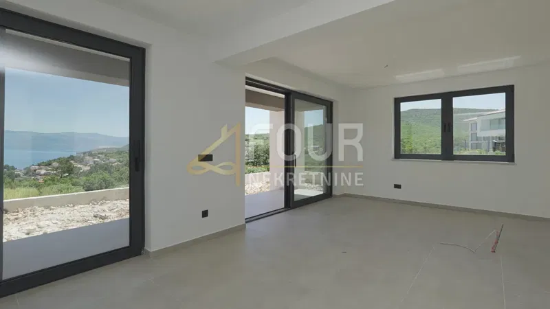 Isola di Krk, Vrbnik, nuova costruzione, 155.02m2, giardino e piscina – 2
