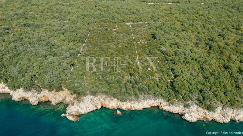 Novi Vinodolski - investment land, first row to the sea – 2